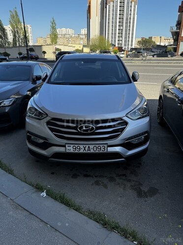 Hyundai Santa Fe-1