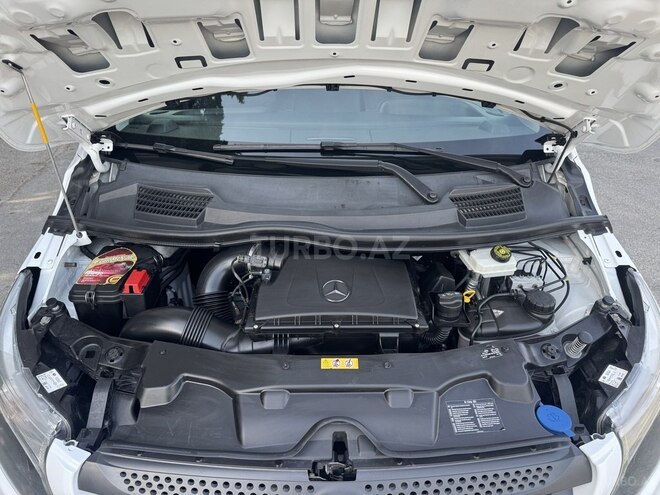 Mercedes Vito 114 2018, 309,000 km - 2.2 l - Bakı