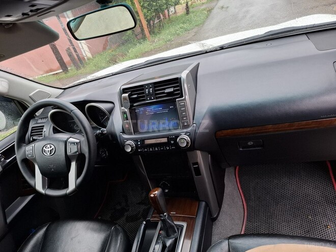 Toyota Land Cruiser Prado 2010, 200,111 km - 2.7 l - Beyləqan