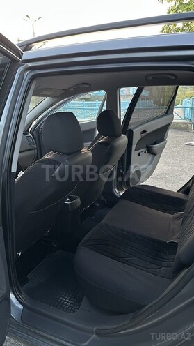 Hyundai i30 2009, 283,000 km - 1.6 l - Quba
