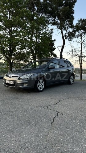 Hyundai i30 2009, 283,000 km - 1.6 l - Quba