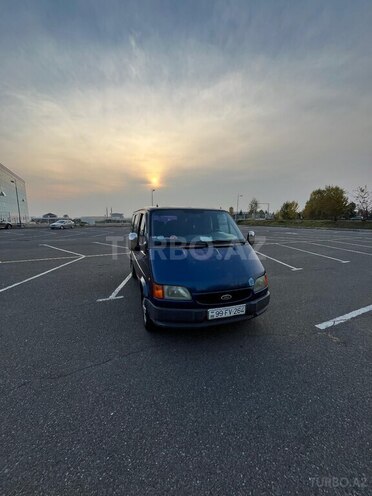Ford Transit 1999, 300,000 km - 2.5 l - Qəbələ