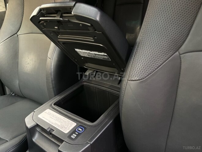 Toyota Land Cruiser Prado 2012, 104,000 km - 2.7 l - Bakı