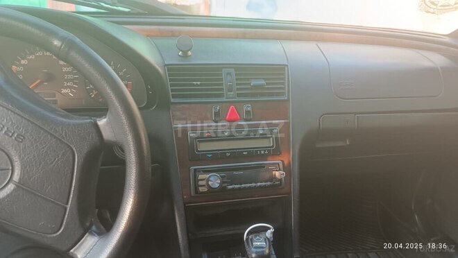 Mercedes C 240 1998, 142,132 km - 2.4 l - Şəmkir