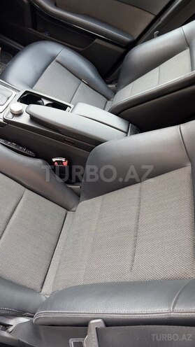 Mercedes E 250 2010, 280,000 km - 1.8 l - Bakı