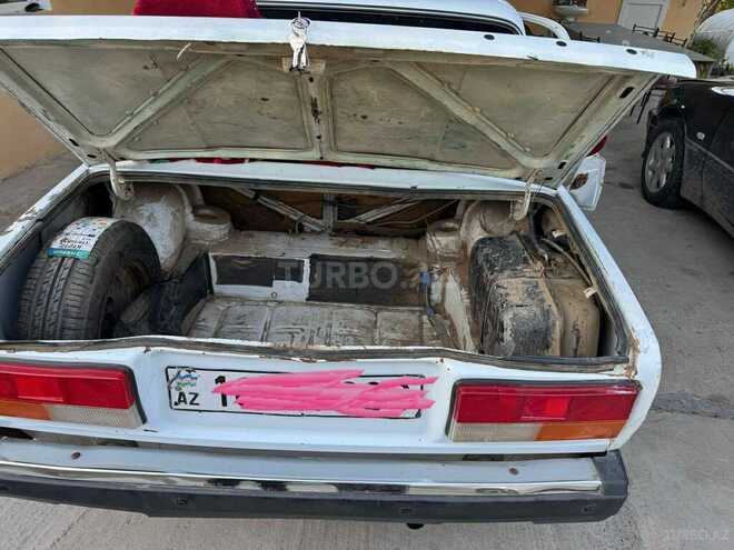 LADA (VAZ) 2107 2003, 260,000 km - 1.3 l - Füzuli
