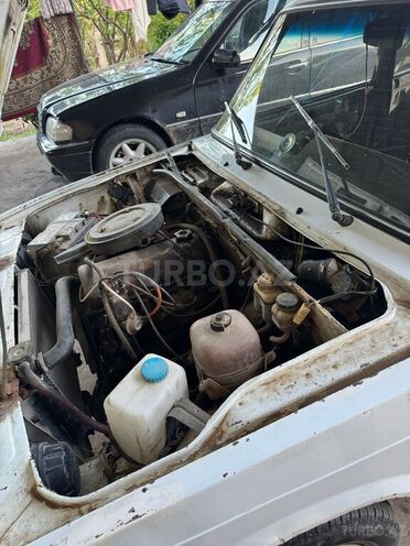 LADA (VAZ) 2107 2003, 260,000 km - 1.3 l - Füzuli
