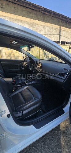 Hyundai Avante 2018, 98,700 km - 1.6 l - Tovuz