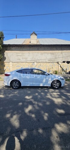 Hyundai Avante 2018, 98,700 km - 1.6 l - Tovuz