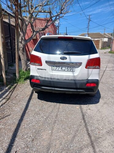 Kia Sorento 2009, 295,000 km - 2.0 l - Bakı