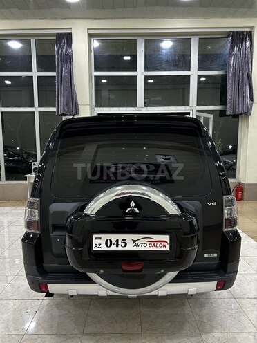 Mitsubishi Pajero 2007, 183,000 km - 3.0 l - Mingəçevir