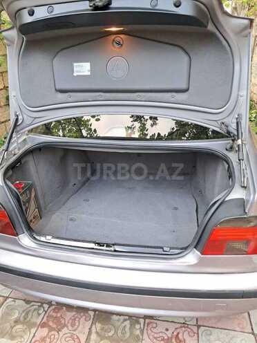 BMW 528 1998, 325,678 km - 2.8 l - Sumqayıt