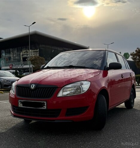 Skoda Fabia 2012, 74,800 km - 1.6 l - Bakı