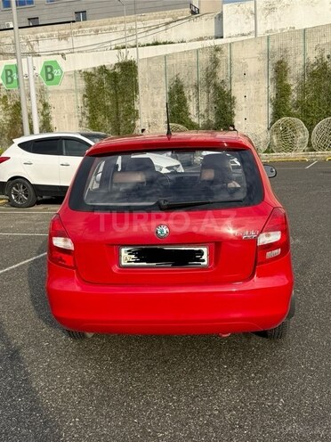 Skoda Fabia 2012, 74,800 km - 1.6 l - Bakı