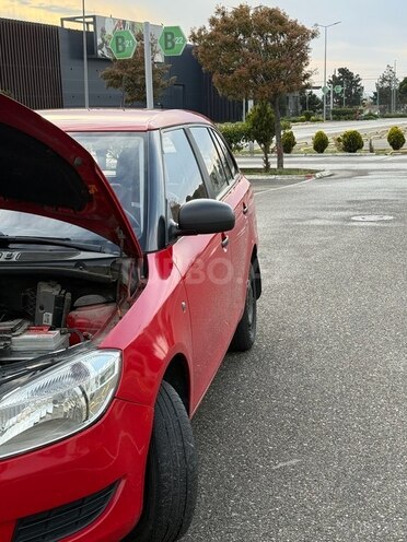 Skoda Fabia 2012, 74,800 km - 1.6 l - Bakı