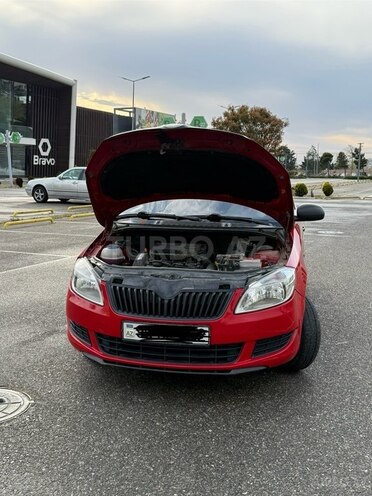 Skoda Fabia 2012, 74,800 km - 1.6 l - Bakı