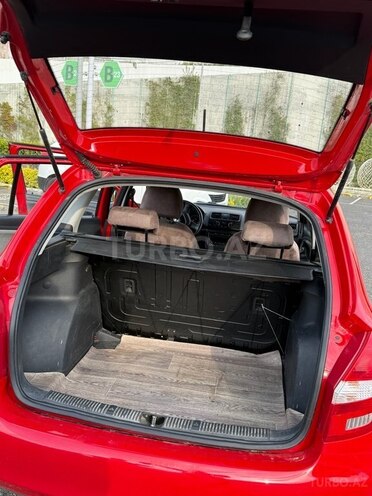 Skoda Fabia 2012, 74,800 km - 1.6 l - Bakı