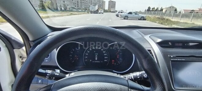 Kia Sorento 2014, 182,848 km - 2.2 l - Bakı
