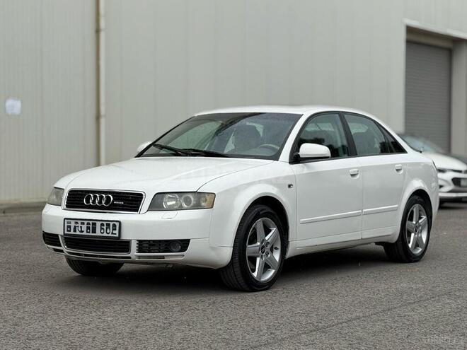 Audi A4 2002, 220,000 km - 1.8 l - Bakı