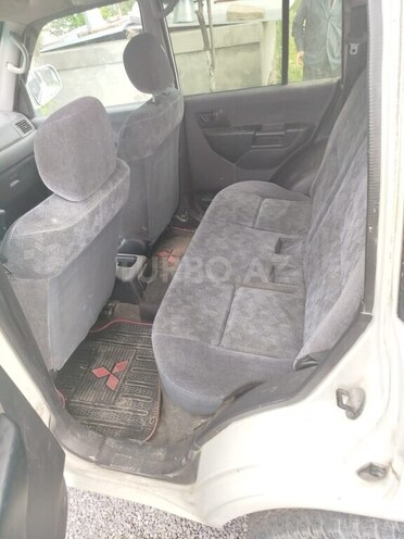 Mitsubishi Pajero io 2001, 250,000 km - 2.0 л - Şəki
