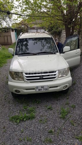 Mitsubishi Pajero io 2001, 250,000 km - 2.0 л - Şəki