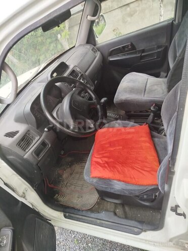 Mitsubishi Pajero io 2001, 250,000 km - 2.0 л - Şəki