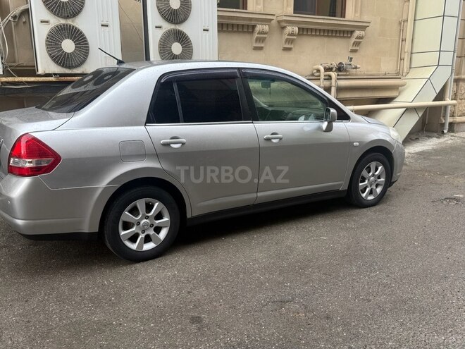 Nissan Tiida 2008, 372,000 km - 1.6 л - Bakı