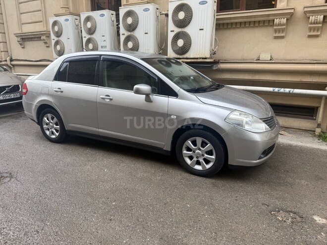 Nissan Tiida 2008, 372,000 km - 1.6 л - Bakı