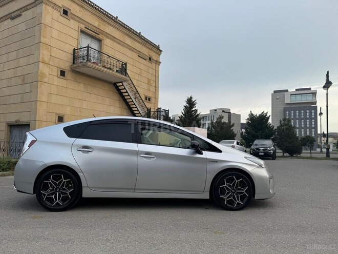Toyota Prius 2012, 320,000 km - 1.8 l - Bakı