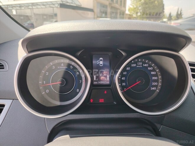 Hyundai Avante 2015, 143,000 km - 1.6 l - Gəncə