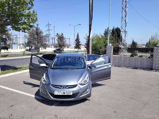 Hyundai Avante 2015, 143,000 km - 1.6 l - Gəncə