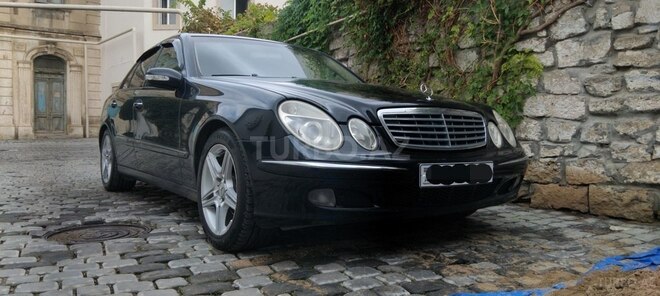 Mercedes E 270 2002, 524,000 km - 2.7 l - Bakı