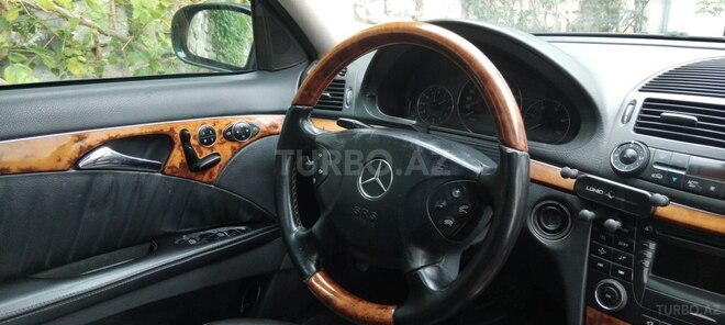 Mercedes E 270 2002, 524,000 km - 2.7 l - Bakı