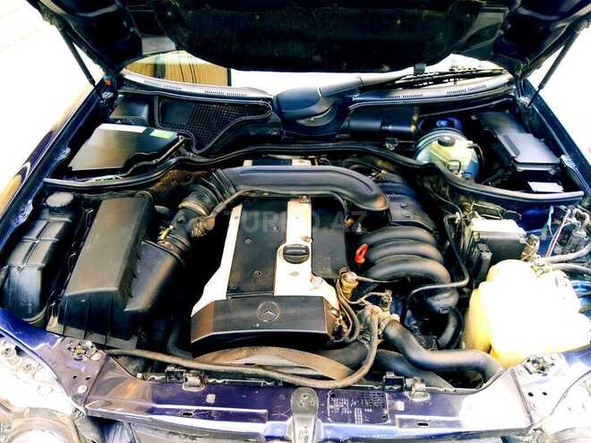 Mercedes E 280 1996, 299,000 km - 2.8 l - Sabirabad