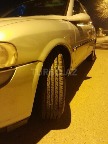 Opel Vectra 1996, 345,996 km - 1.6 l - Bakı