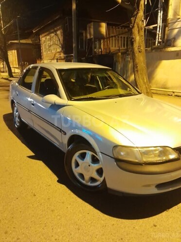 Opel Vectra 1996, 345,996 km - 1.6 l - Bakı