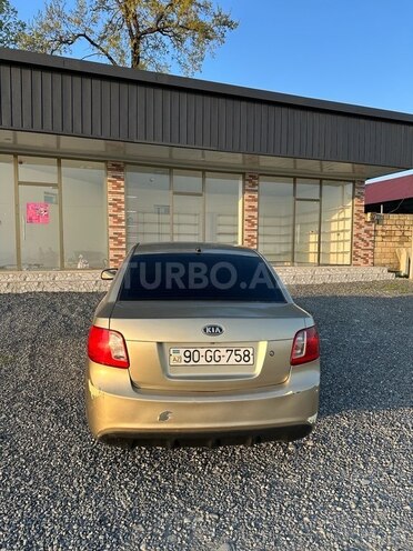 Kia Rio 2008, 350,000 km - 1.4 l - Qəbələ