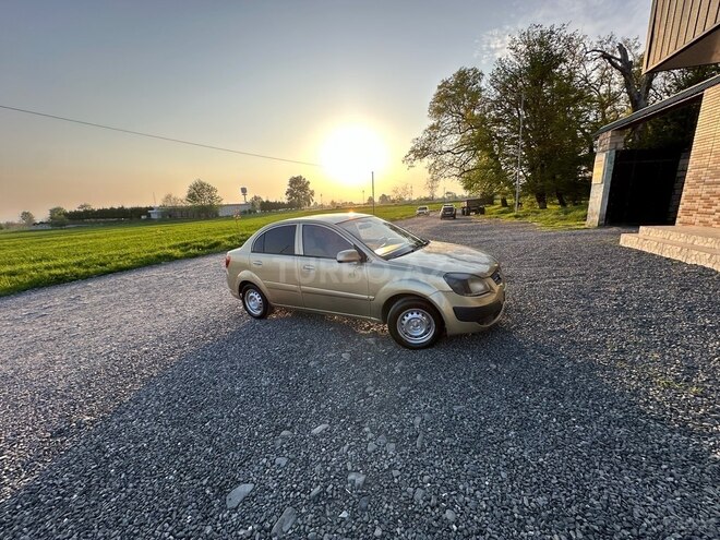 Kia Rio 2008, 350,000 km - 1.4 l - Qəbələ