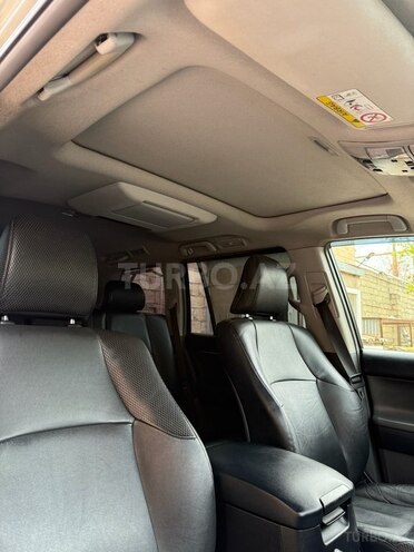 Toyota Land Cruiser Prado 2013, 270,000 km - 4.0 л - Bakı