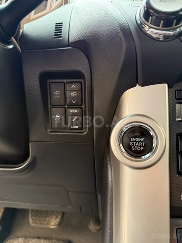 Toyota Land Cruiser Prado 2013, 270,000 km - 4.0 л - Bakı