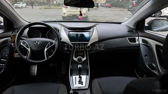 Hyundai Elantra 2011, 120,000 km - 1.8 l - Bakı