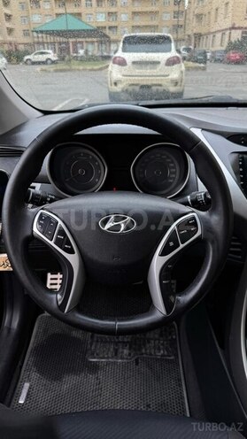 Hyundai Elantra 2011, 120,000 km - 1.8 l - Bakı