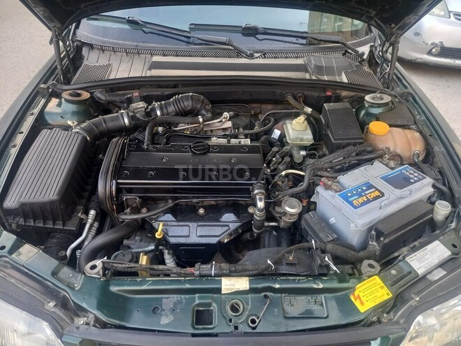 Opel Vectra 1997, 198,000 km - 2.0 l - Bakı