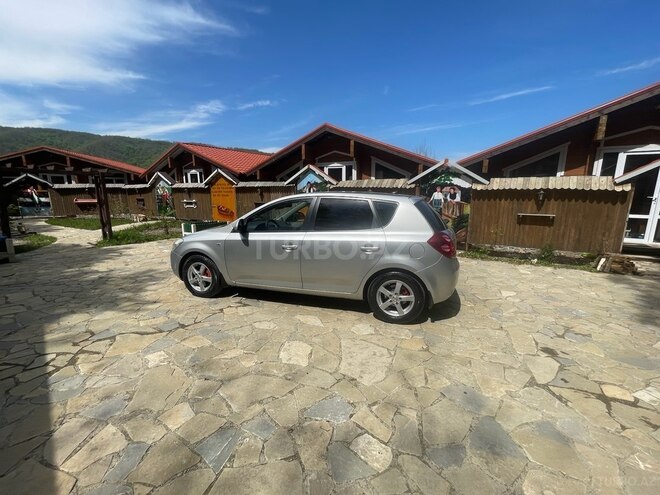 Kia Ceed 2008, 200,000 km - 1.6 л - Quba