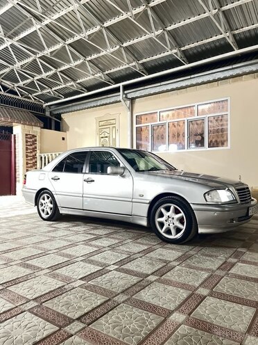 Mercedes C 240 2000, 240,000 km - 2.4 l - Ağdaş