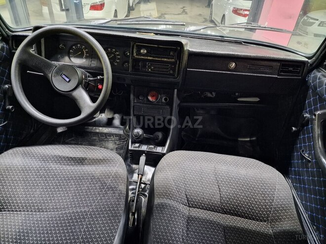 LADA (VAZ) 2107-5