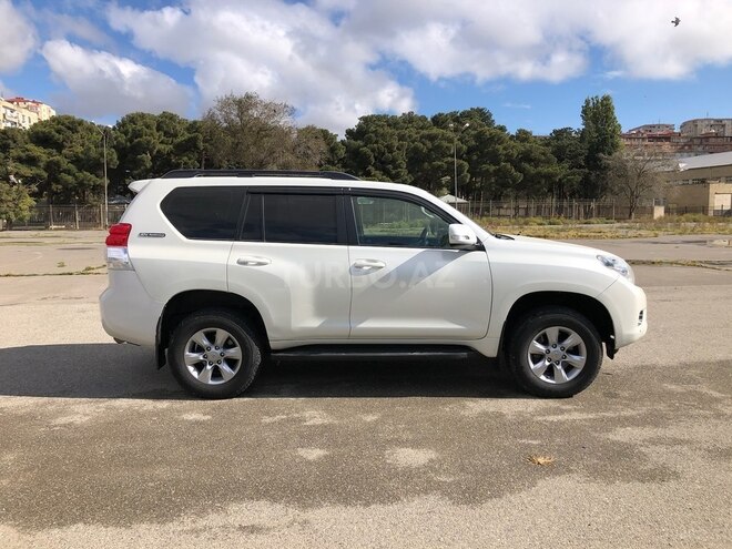 Toyota Land Cruiser Prado 2012, 285,000 km - 2.7 л - Bakı