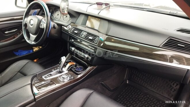 BMW 528 2013, 176,000 km - 2.0 l - Bakı
