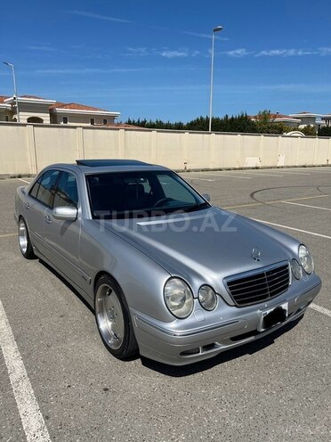Mercedes E 320 2001, 172,199 km - 3.2 l - Bakı