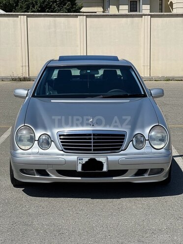 Mercedes E 320 2001, 172,199 km - 3.2 l - Bakı